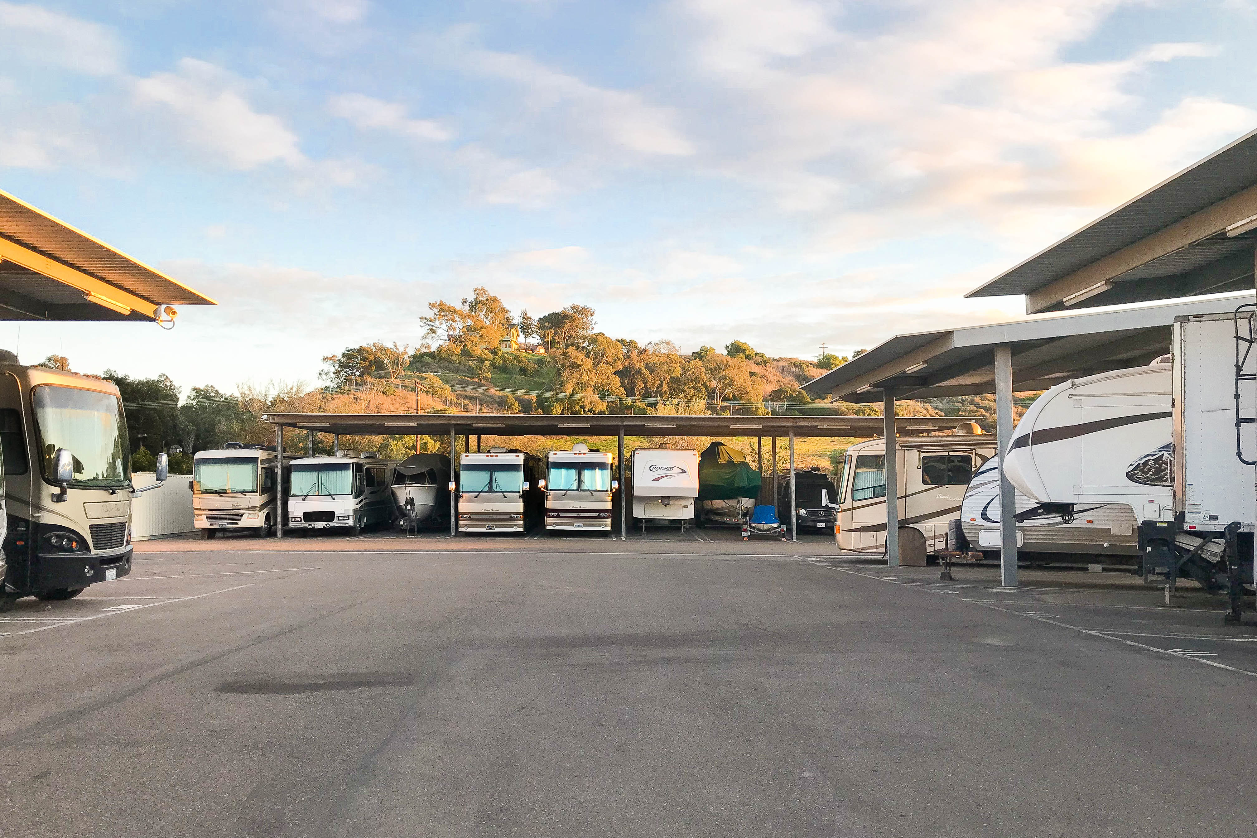 Lighthouse Storage Offers Self-Storage Units